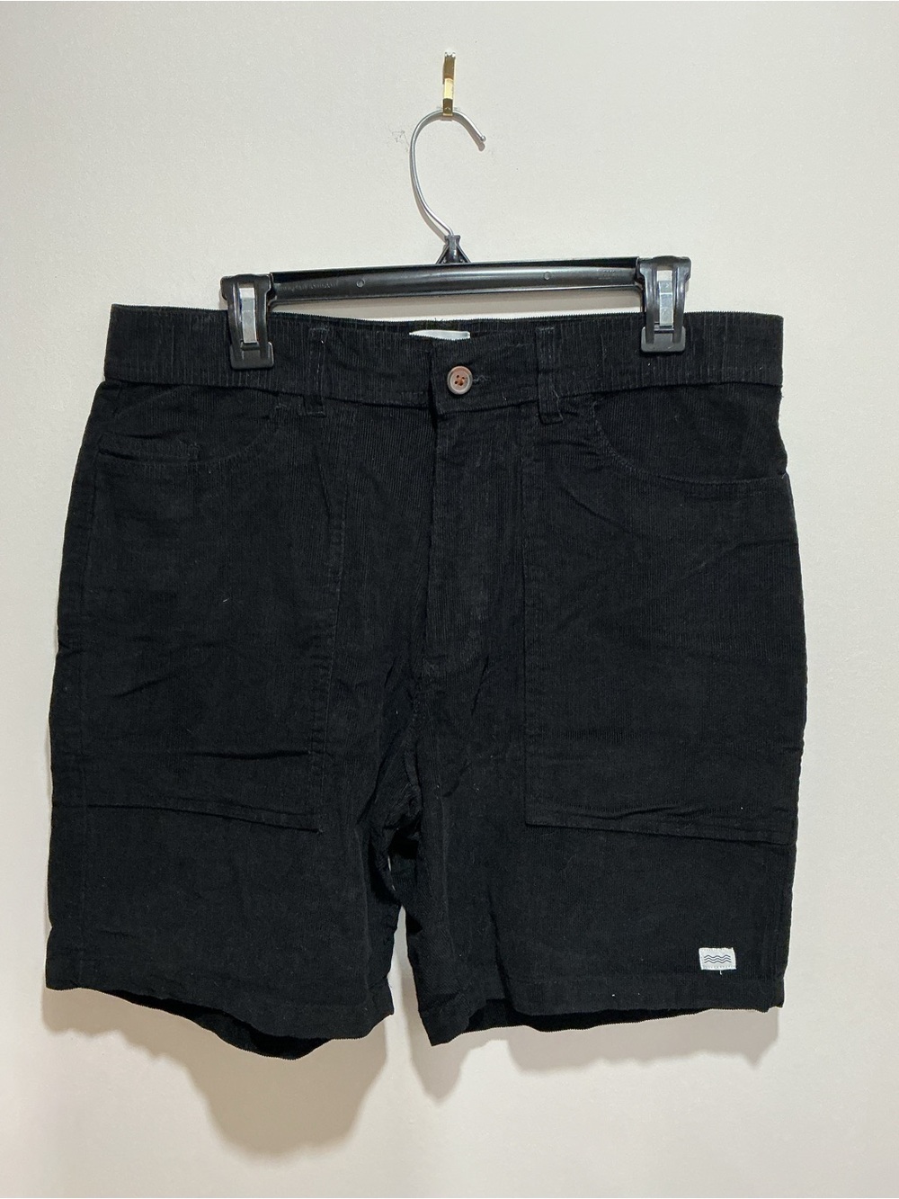 Surf & Swim CO. Black explorer shorts in corduroy size large